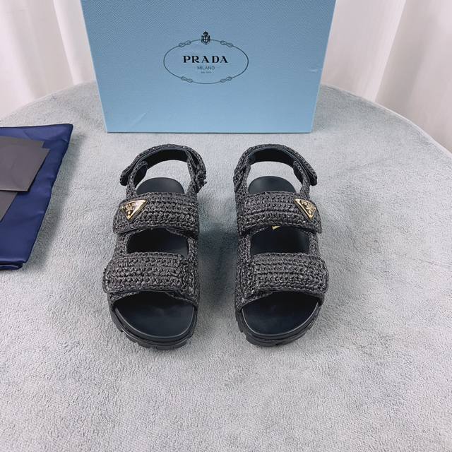 Latest Prada model. Upper: Original custom raffia leather. Lining: Imported mixe Latest Prada model. Upper: Original custom raffia leather. Lining: Imported mixe