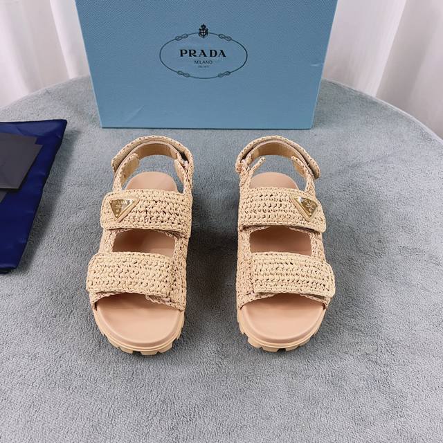 Latest Prada model. Upper: Original custom raffia leather. Lining: Imported mixe