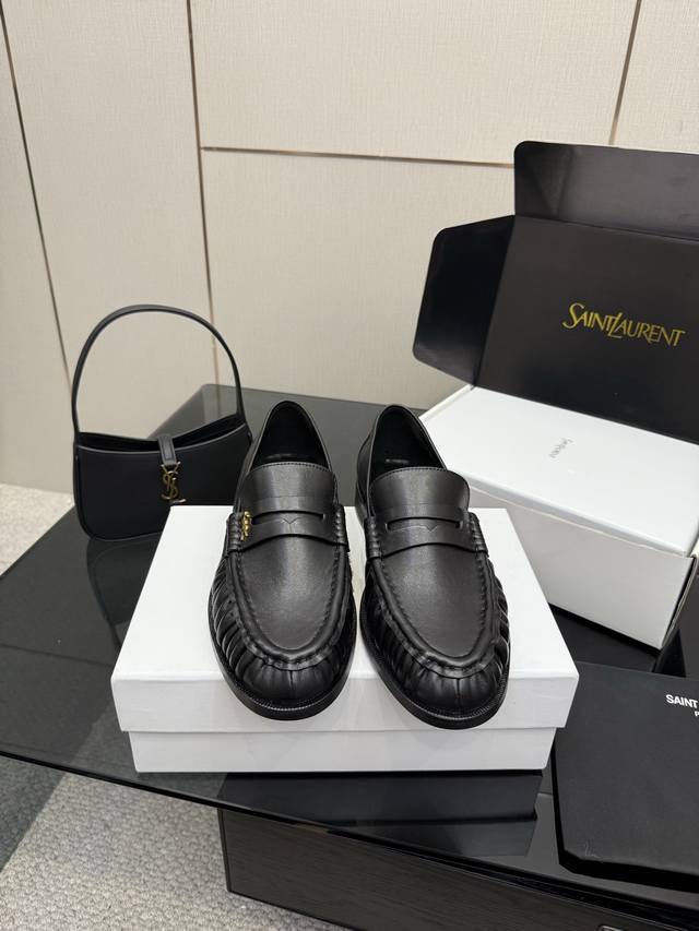 Women's Size: Men's Size: 350 Saint Laurent*YSL 25Ss New Arrival YSL Small Logo