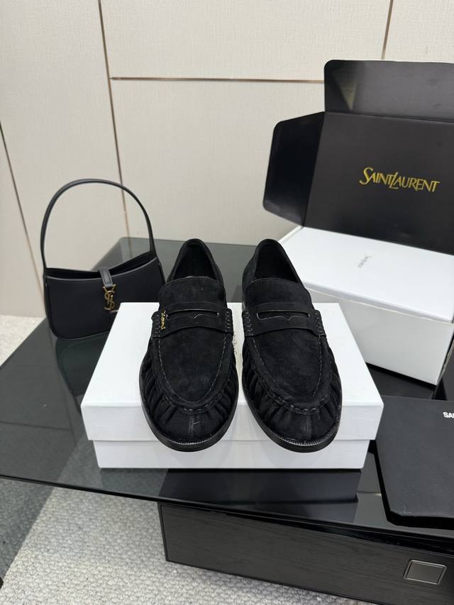 Women's Size: Men's Size: 350 Saint Laurent*YSL 25Ss New Arrival YSL Small Logo