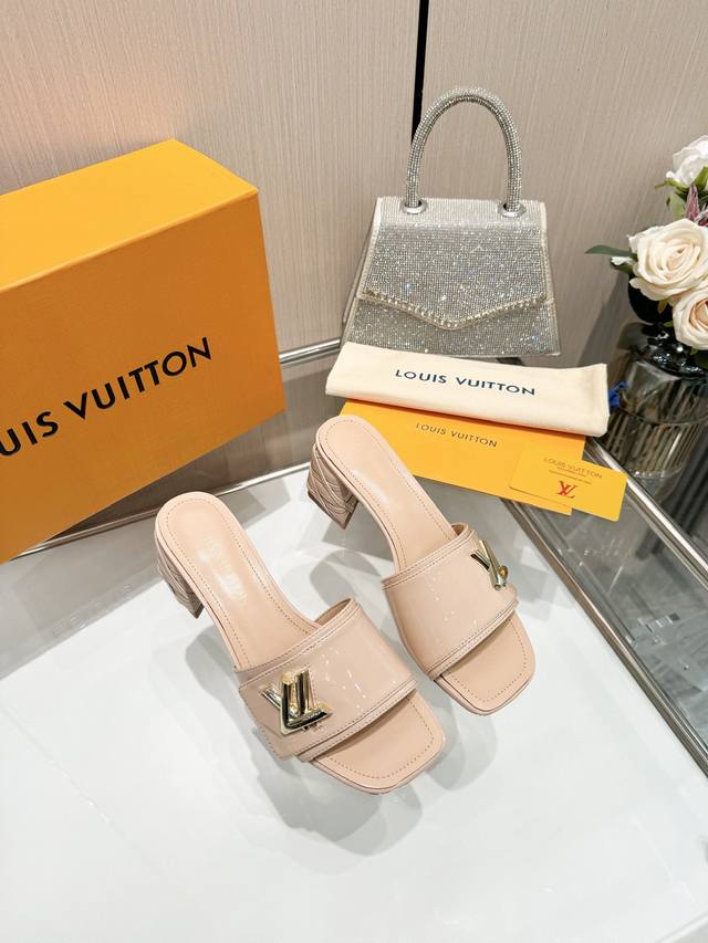 Latest L brand spring/summer collection, latest runway and official website seri