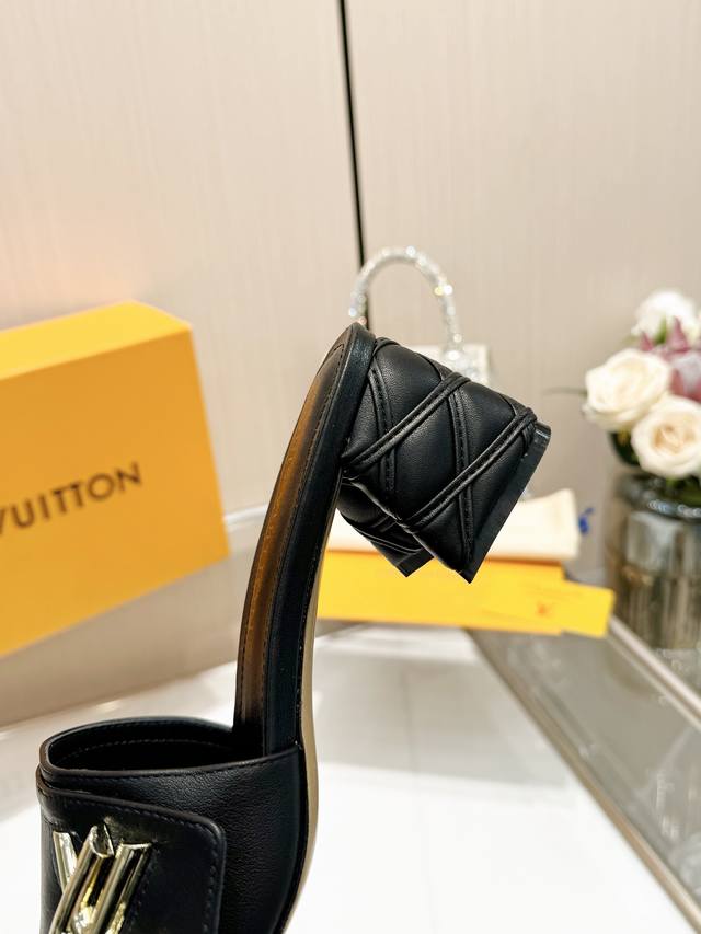 Latest L brand spring/summer collection, latest runway and official website seri