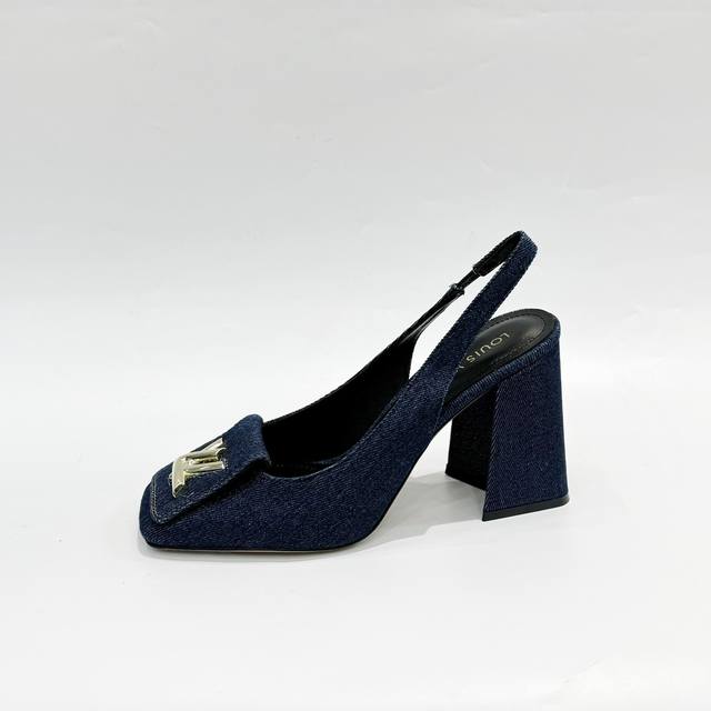 Latest L brand early spring collection, latest runway and official website serie