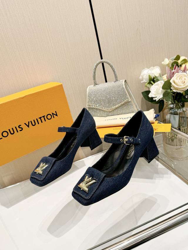 Latest L brand early spring collection, latest runway and official website serie