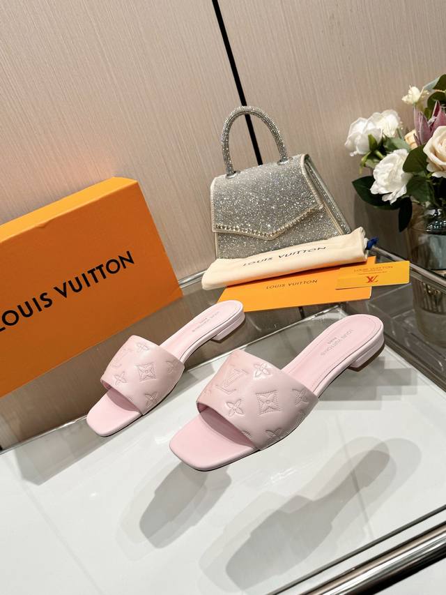 Factory direct wholesale: Louis Vuitton official website series slippers, top-qu