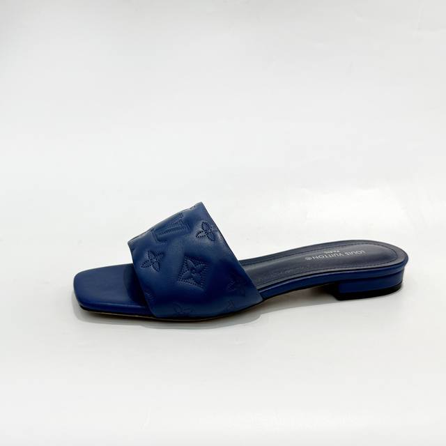 Factory direct wholesale: Louis Vuitton official website series slippers, top-qu