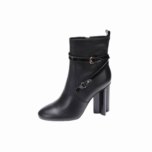 Latest LV Fall/Winter runway collection 6-inch ankle boots, updated simultaneous