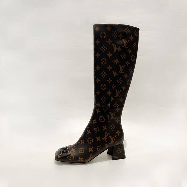 Latest L brand autumn/winter runway boots, latest official website series, updat
