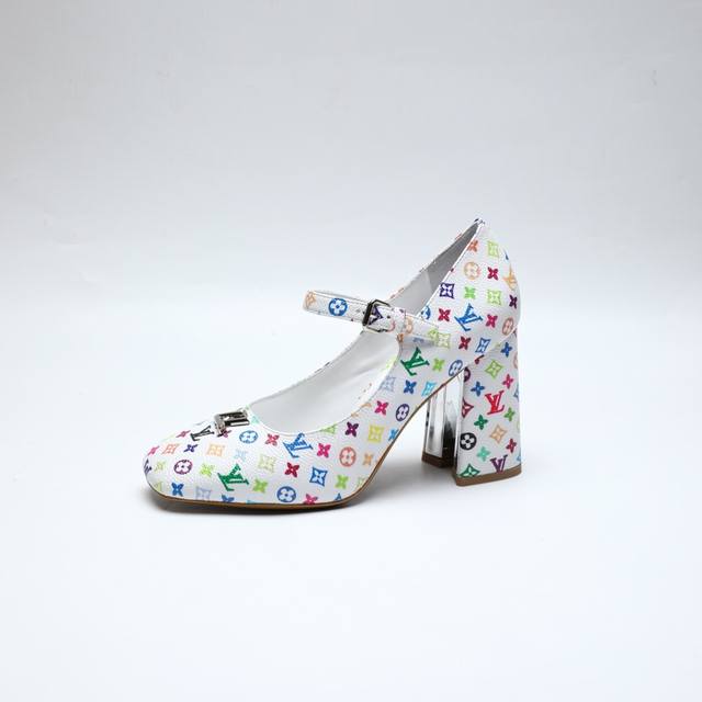 2025 Latest L Brand Spring/Summer Collection, Latest Runway and Official Website