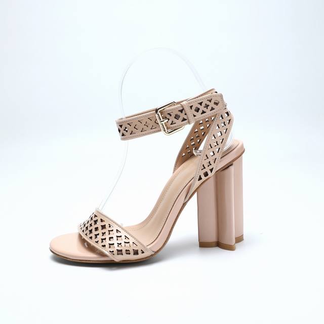 2025 Latest L Brand Spring/Summer Collection Runway Sandals, Updated Simultaneou