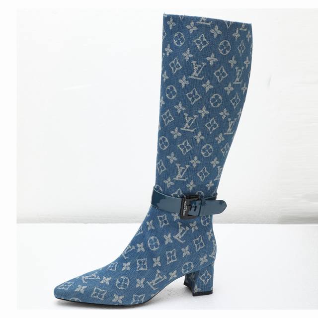 2025 Latest LV Autumn/Winter 16-inch Long Boots, Updated Simultaneously with Off