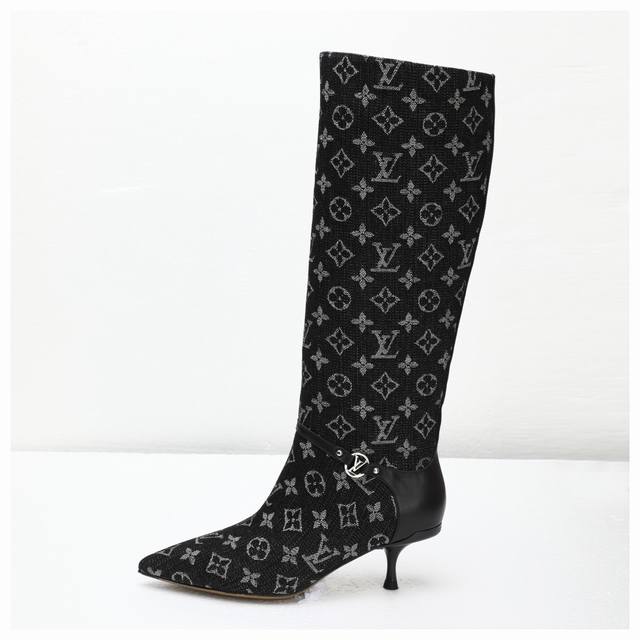 High-quality Louis Vuitton 2025 Autumn/Winter 16-inch boots. Perfect last, facto
