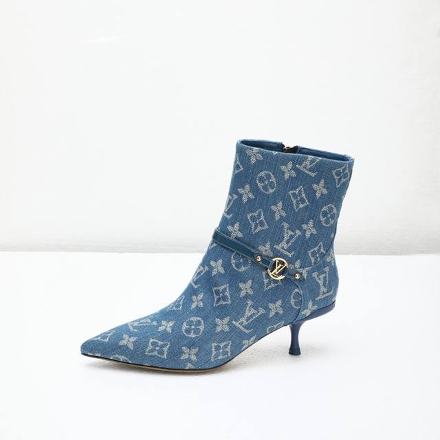 High-quality Louis Vuitton 2025 Autumn/Winter Ankle Boots! Perfect last, factory