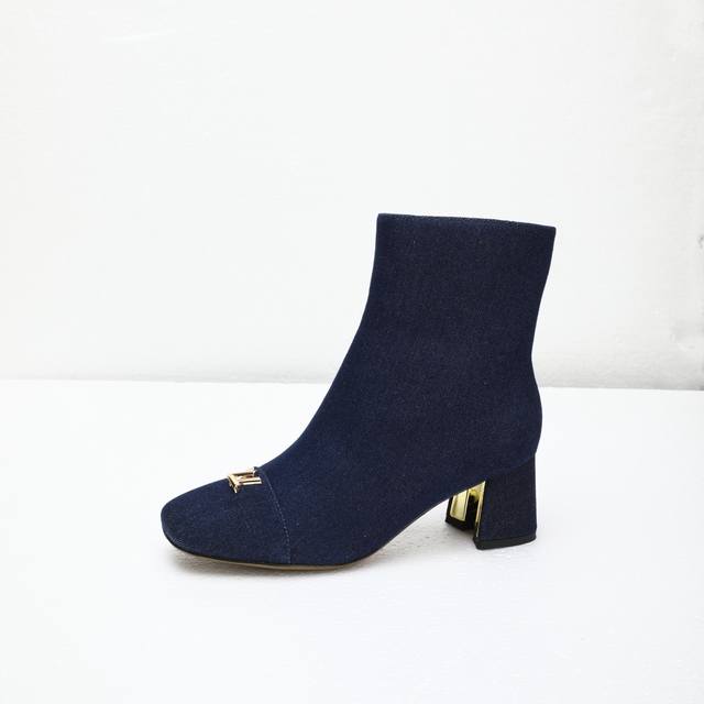 2025 Latest L Brand Autumn/Winter Runway 6-inch Ankle Boots, Official Website Se