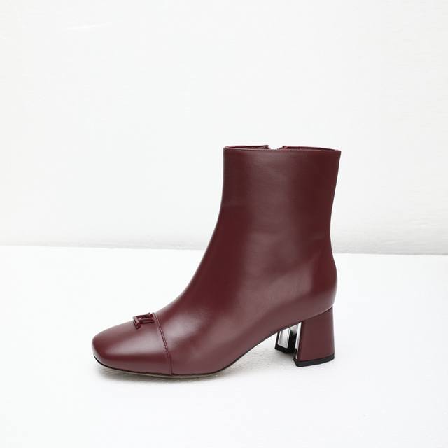 2025 Latest L Brand Autumn/Winter Runway 6-inch Ankle Boots, Official Website Se
