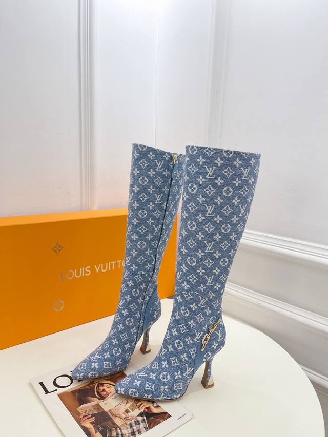 Louis Vuitton 25 2025 Autumn/Winter New Top-Tier Version The latest square-toe m