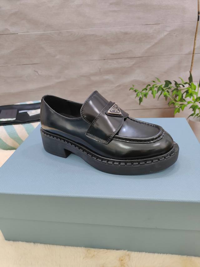 Prada Couple Style Prada Loafers Top-Tier Version Height-Increasing Leather Shoe
