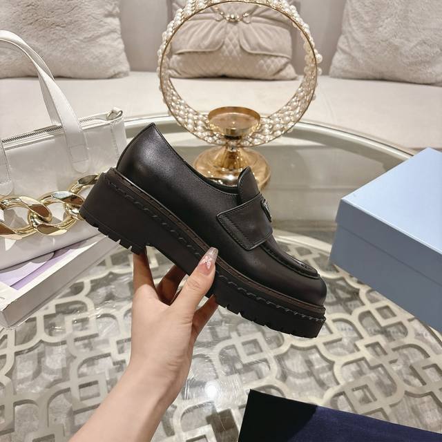 Men's +10 Prada Couple Style Prada Loafers Top Version Height-Increasing Leather