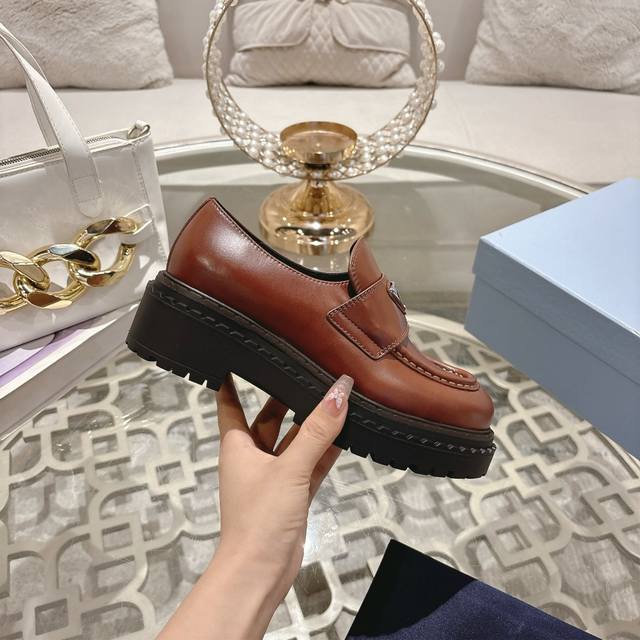 Men's +10 Prada Couple Style Prada Loafers Top Version Height-Increasing Leather
