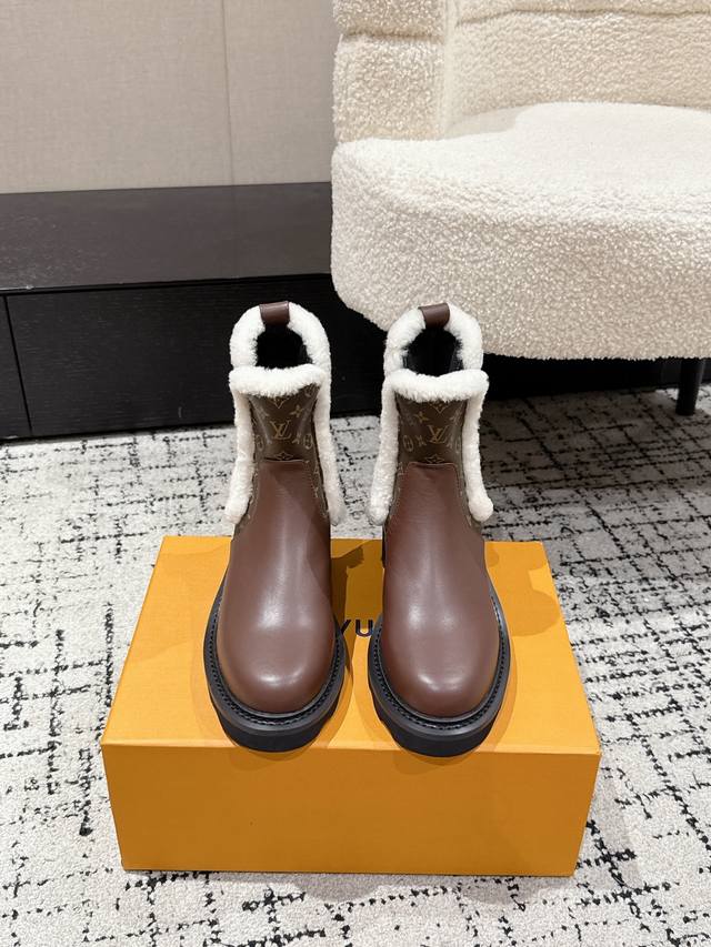 Louis Vuitton Fall/Winter New Arrival 25 Lv Beaubourg Sheepskin Chelsea Ankle Bo