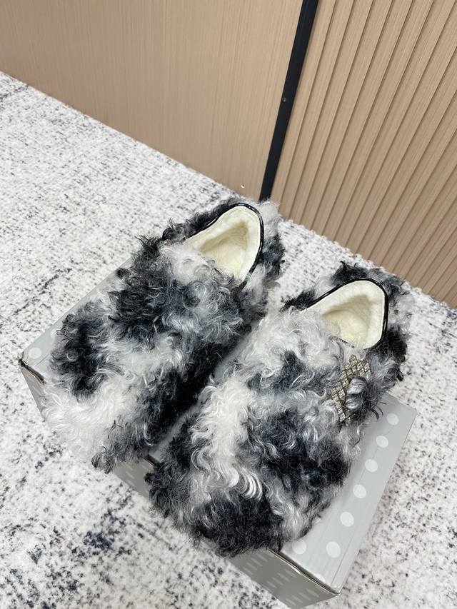 Top Version: Birkenstock Trendy Casual Furry Shoes. Ergonomically designed to fi