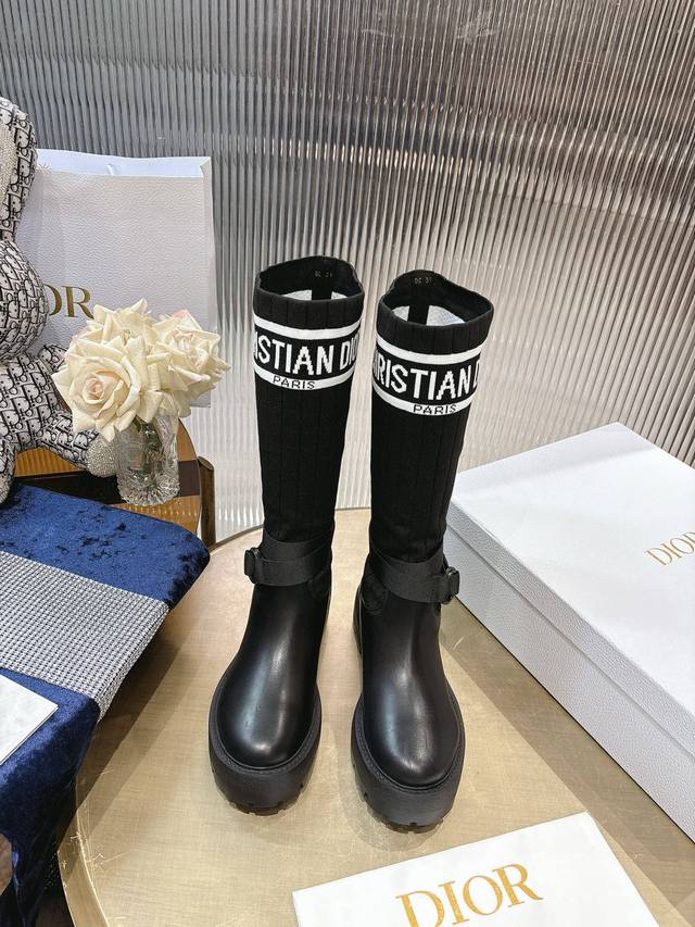 Dior 2025 Fall/Winter Retro Work Boots, Slip-on Elastic Sock Boots, Comfortable,