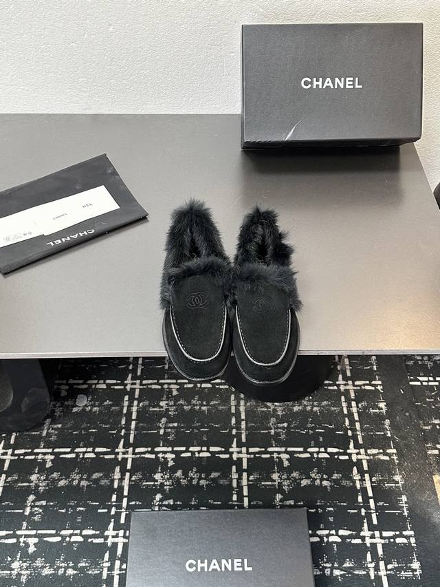 2025 Chanel Fall/Winter Must-Have Item!! Chanel Fall/Winter Heavy-Duty Hot Item