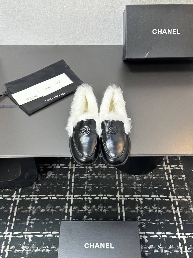 2025 Chanel Fall/Winter Must-Have Item!! Chanel Fall/Winter Heavy-Duty Hot Item