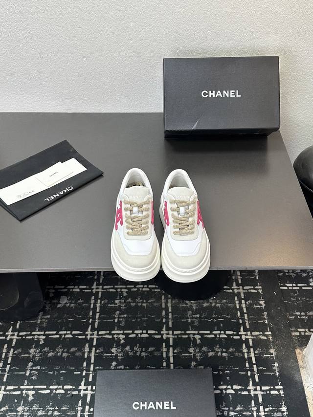 Chanel Panda Shoes! 2025 Top-Tier Casual Sneakers from the Boutique. This classi