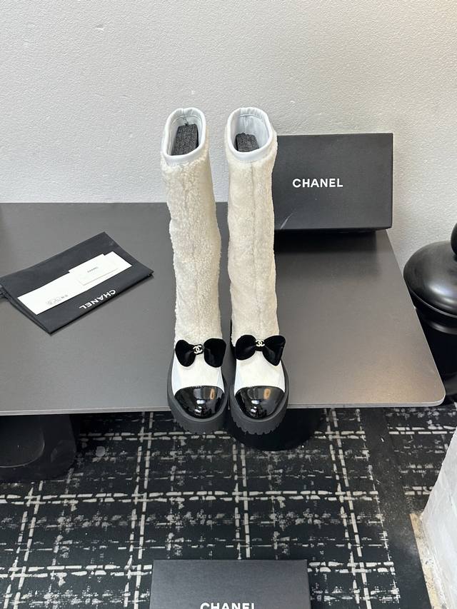Chanel's must-have item for this fall/winter season!! Chanel's fall/winter heavy