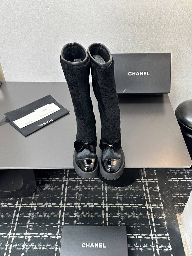 Chanel's must-have item for this fall/winter season!! Chanel's fall/winter heavy