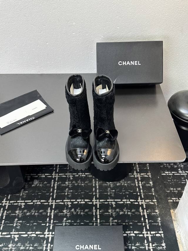 Chanel's must-have item for this fall/winter season!! Chanel's fall/winter heavy
