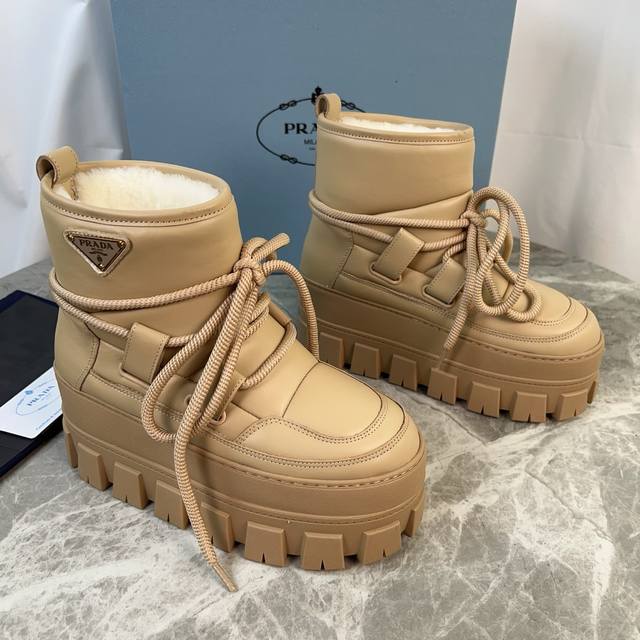 Latest model from Pixnet, top-of-the-line version. Outer: Imported ultra-soft co