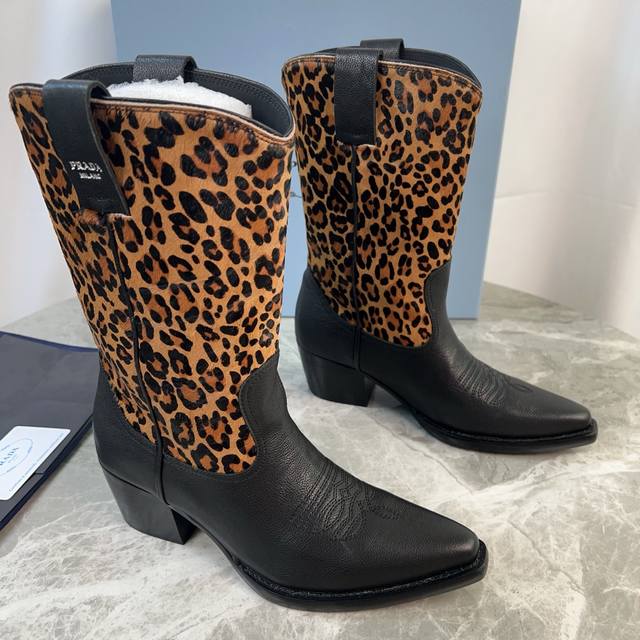 Rubber sole, leather sole Latest model from P brand Upper: Imported lychee-patte