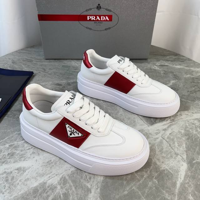 Latest P brand model. Outer: Silk cowhide. Lining: Super soft silk sheepskin. Pa