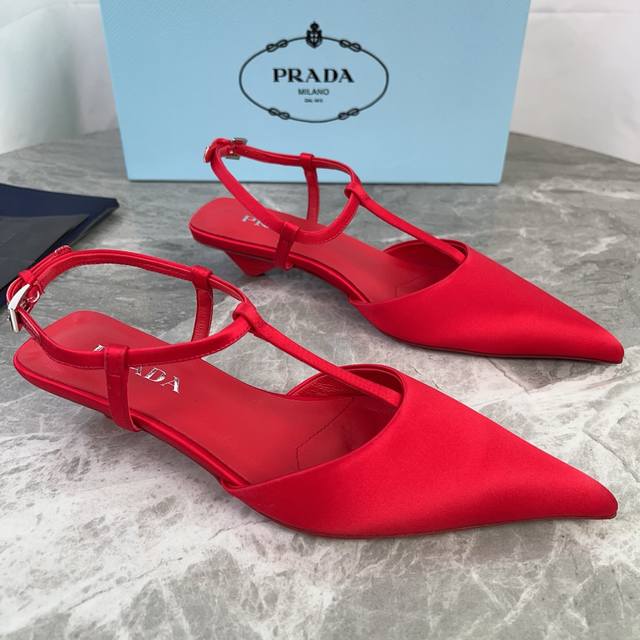 Latest top-tier version from Pixnet. Upper: Imported genuine silk satin. Lining: