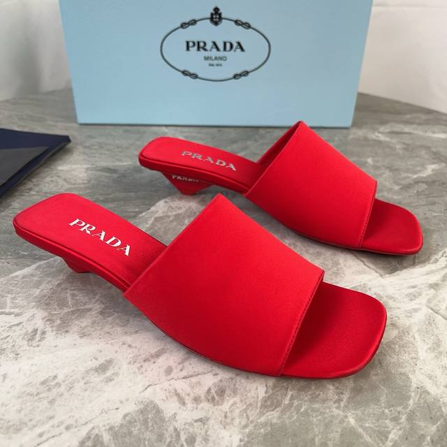 Latest top-tier version from Pixnet. Upper: Imported genuine silk satin. Lining: