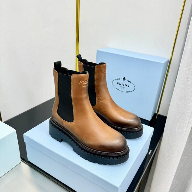 Top-tier version of Liu Wen and Yang Mi's same style height-increasing Chelsea a