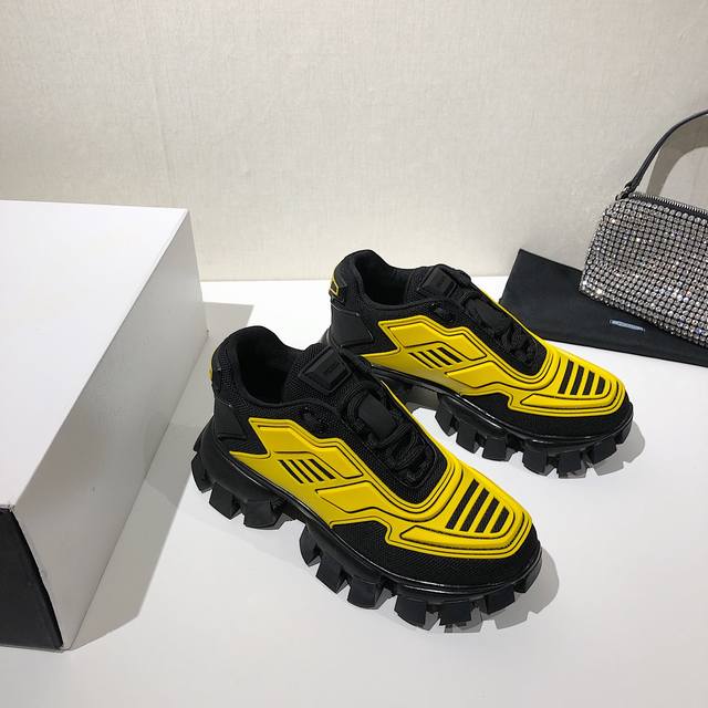 Factory Price P Men's +10 Prada latest runway couple color-block platform dad st