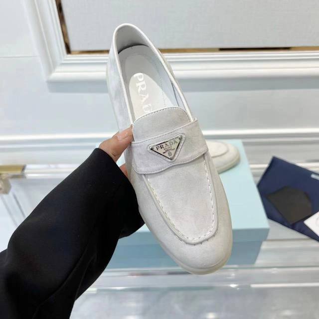 Women's/Men's Size 10 Prada New Style Loafers - Understated Luxury Slip-on Shoes