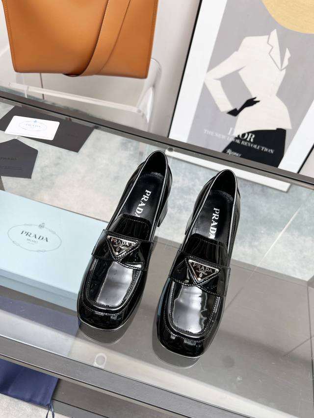 Prada 223 Spring/Summer New Arrival: Mary Jane Shoes! A super hot item from the