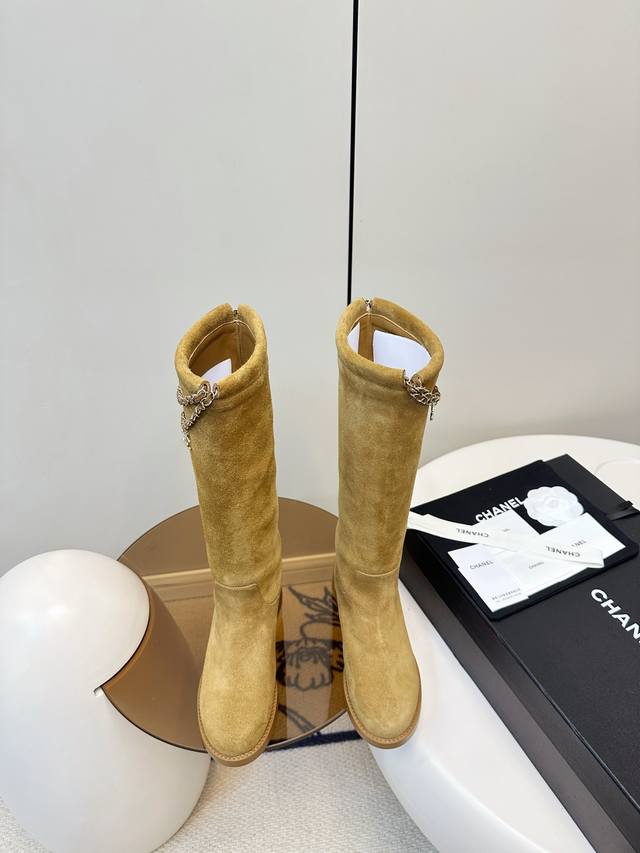 Chanel 25B Clover Chain Suede Riding Boots (Long Boots) Chanel 25B chain suede a