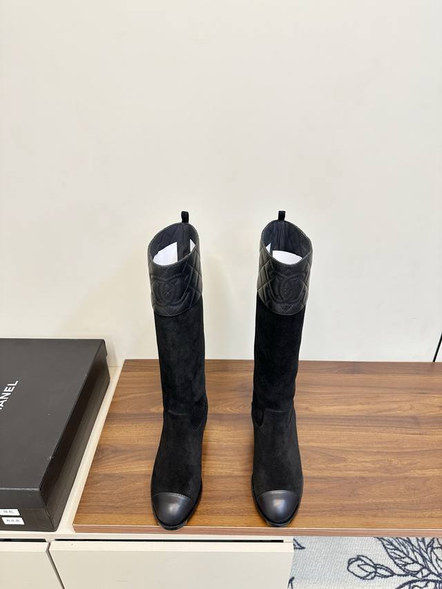 Chanel Fall/Winter New Arrival - Quilted Riding Boots These riding boots are tru