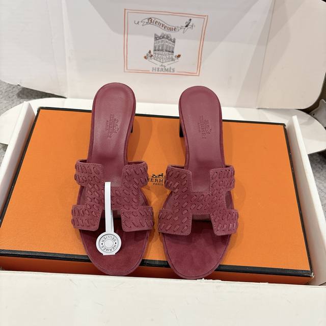 Factory Price P Hermes Oasis Sandals, stylish and versatile, super comfortable,