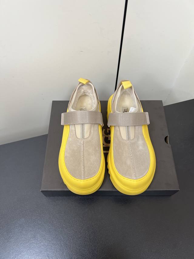 Men's Ugg 25Wf New Velcro Wool Platform Furry Shoes When California's free spiri