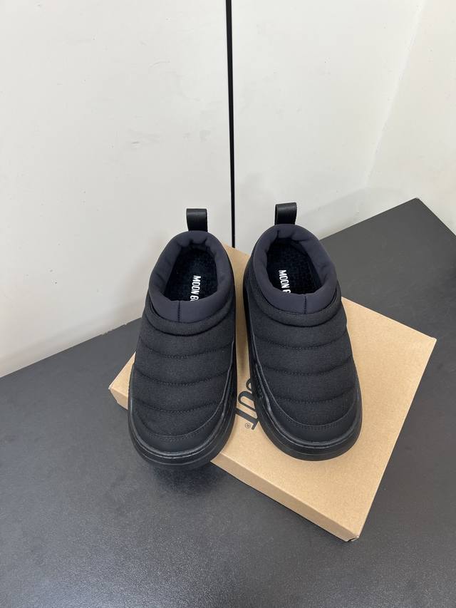 Moon Boot Luna Series 25 Autumn/Winter New Snow Boots A pair of shoes that don't