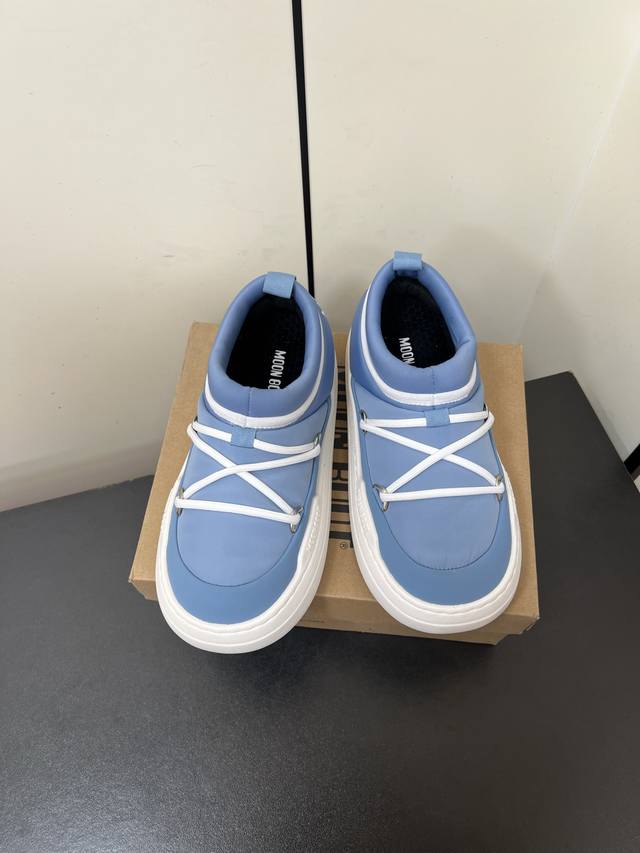 Moon Boot Luna Series 2025 Autumn/Winter New Snow Boots A pair of shoes that don