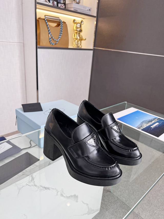 Prada 223 Spring/Summer New Arrival: Mary Jane Shoes! A super hot item from the