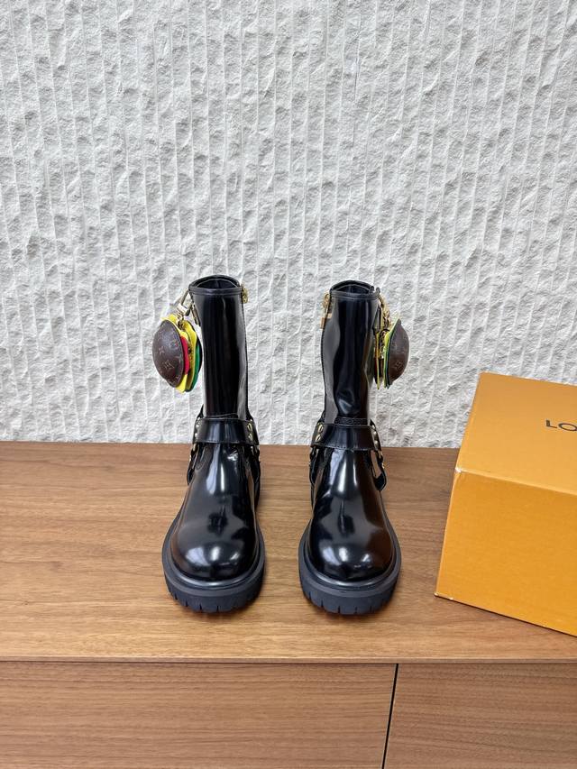 No Hamburgers - 220 G566 Louis Vuitton X Timberland Collaboration Louis Vuitton