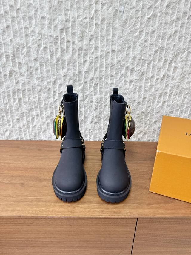 No Hamburgers - 220 G566 Louis Vuitton X Timberland Collaboration Louis Vuitton